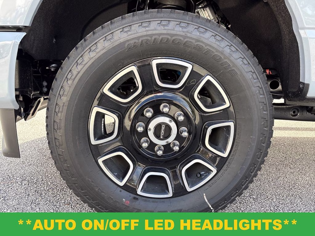 2026 Glacier Gray Metallic TriCoat Ford Super Duty F-350 SRW Platinum 4X4 Truck