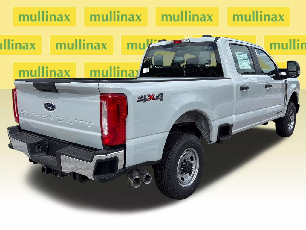 2026 Avalanche Ford Super Duty F-350 SRW XL 4X4 Truck