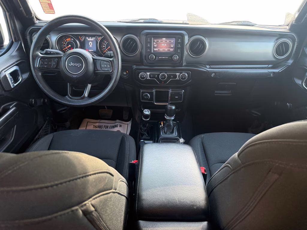 2021 Granite Crystal Metallic Clearcoat Jeep Gladiator Willys 4X4 Truck