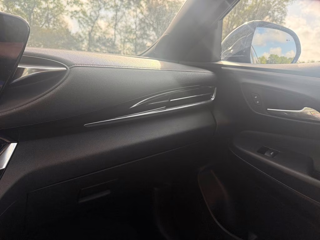 2024 Ebony Twilight Metallic Buick Envista Avenir FWD SUV