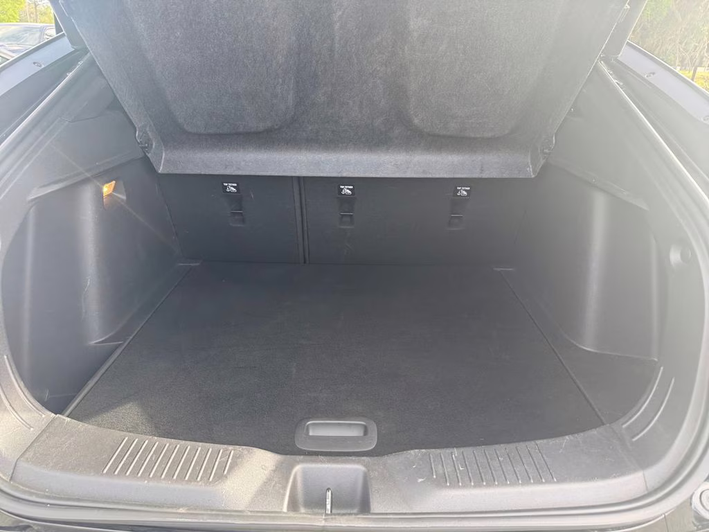 2024 Ebony Twilight Metallic Buick Envista Avenir FWD SUV