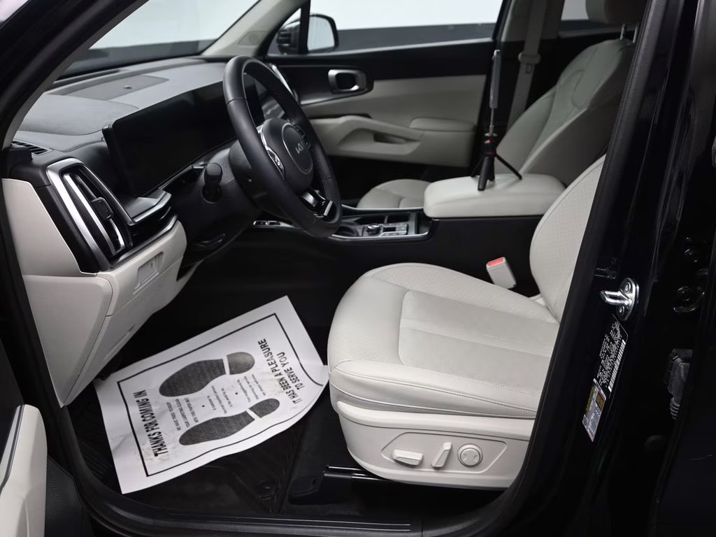 2025 Ebony Black Kia Sorento S AWD SUV
