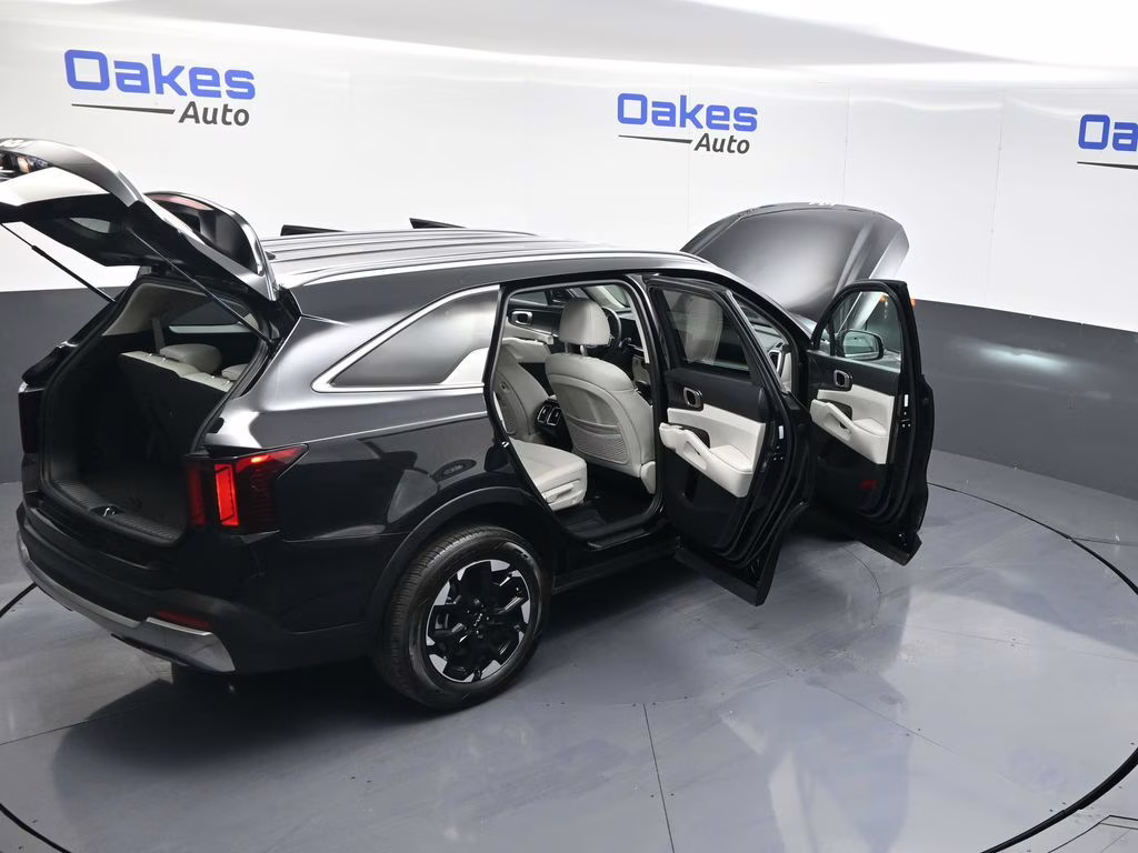 2025 Ebony Black Kia Sorento S AWD SUV