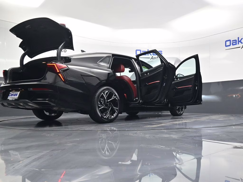 2025 Aurora Black Pearl Kia K5 GT-Line AWD Sedan