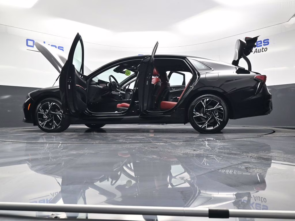2025 Aurora Black Pearl Kia K5 GT-Line AWD Sedan