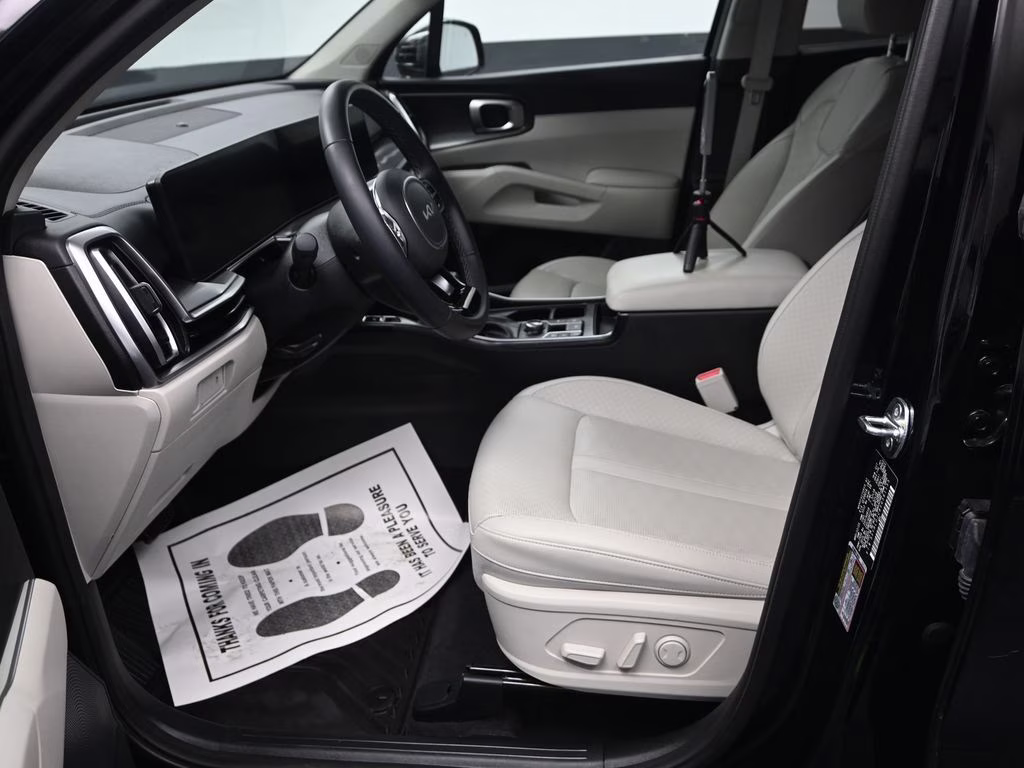 2025 Ebony Black Kia Sorento S AWD SUV