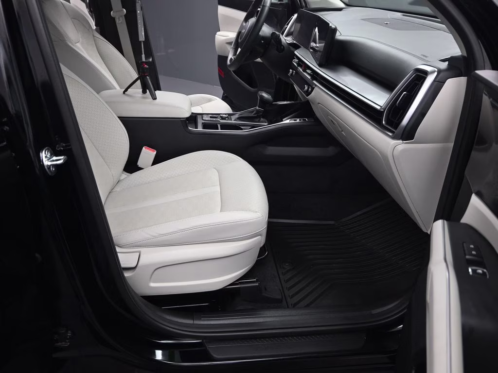 2025 Ebony Black Kia Sorento S AWD SUV