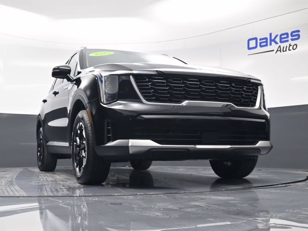 2025 Ebony Black Kia Sorento S AWD SUV