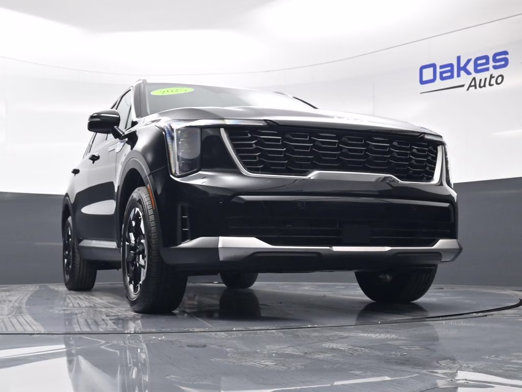 2025 Ebony Black Kia Sorento S AWD SUV