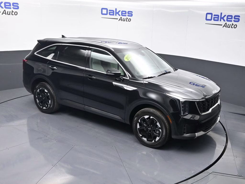 2025 Ebony Black Kia Sorento S AWD SUV
