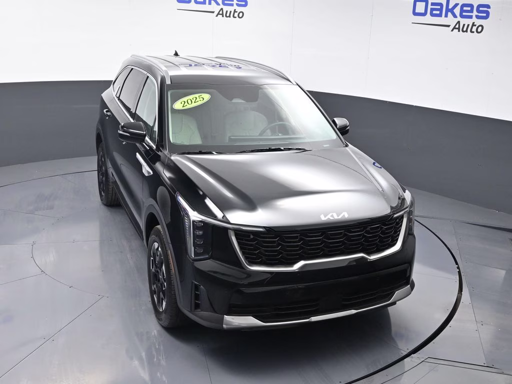 2025 Ebony Black Kia Sorento S AWD SUV