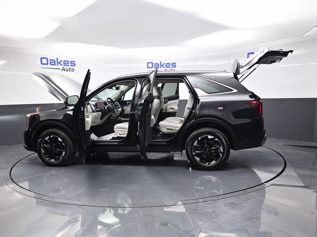 2025 Ebony Black Kia Sorento S AWD SUV