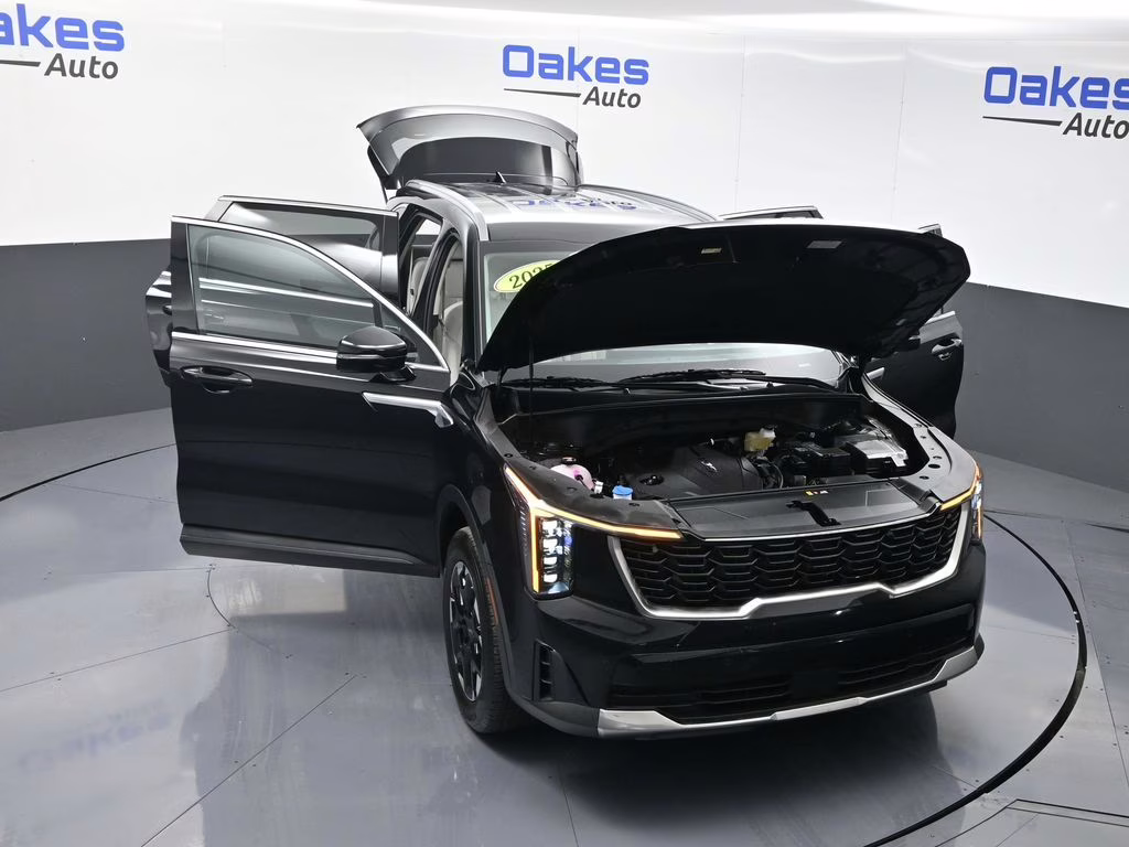 2025 Ebony Black Kia Sorento S AWD SUV