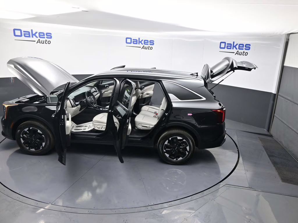 2025 Ebony Black Kia Sorento S AWD SUV
