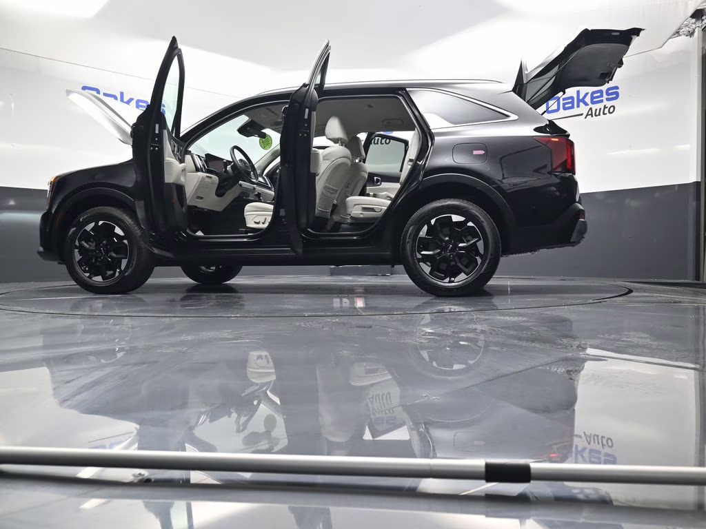 2025 Ebony Black Kia Sorento S AWD SUV