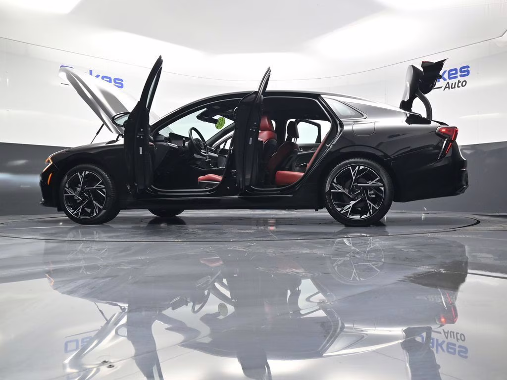 2025 Aurora Black Pearl Kia K5 GT-Line AWD Sedan