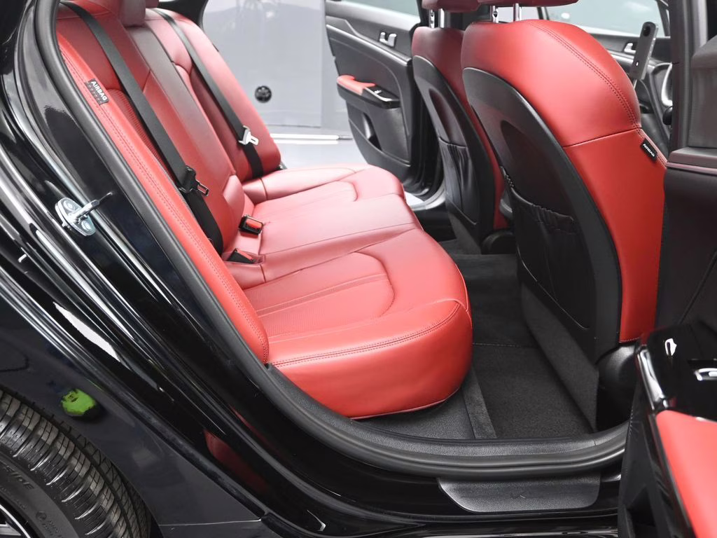 2025 Aurora Black Pearl Kia K5 GT-Line AWD Sedan