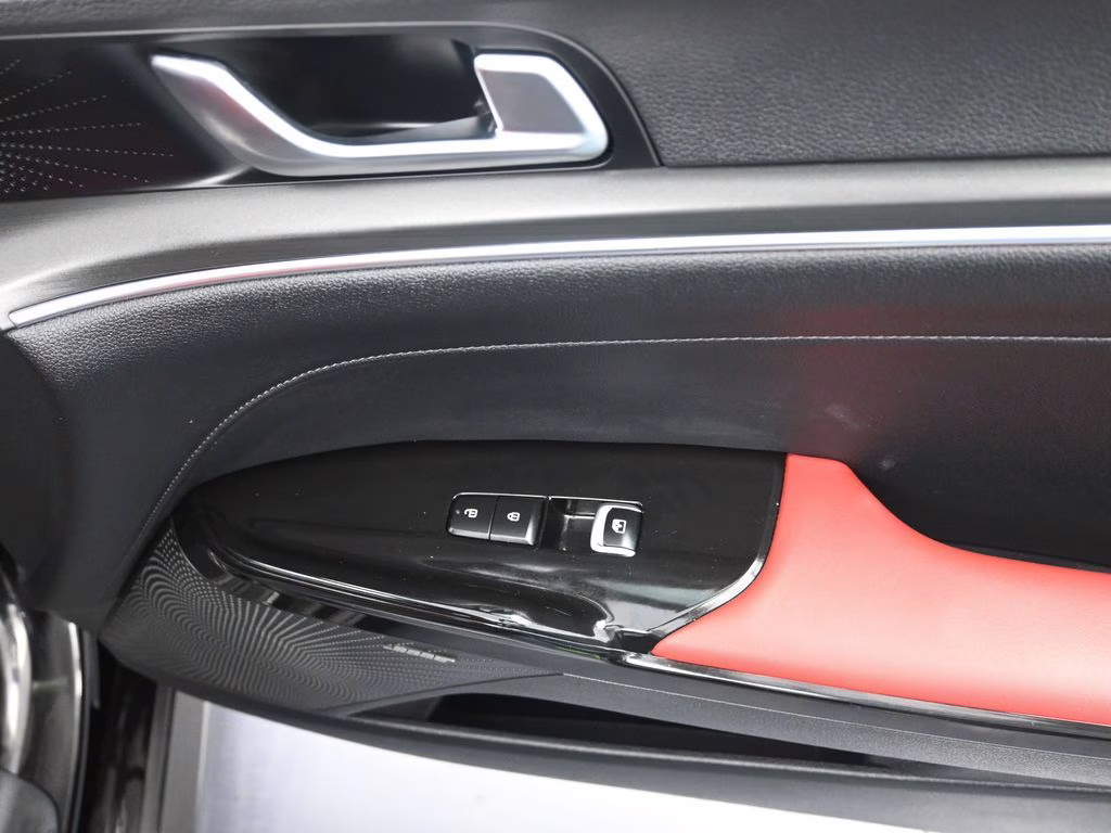 2025 Aurora Black Pearl Kia K5 GT-Line AWD Sedan