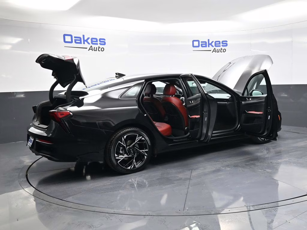 2025 Aurora Black Pearl Kia K5 GT-Line AWD Sedan