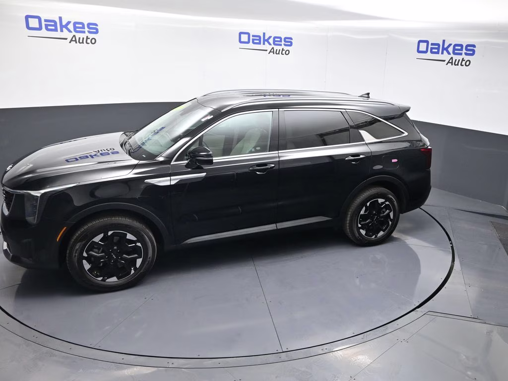 2025 Ebony Black Kia Sorento S AWD SUV