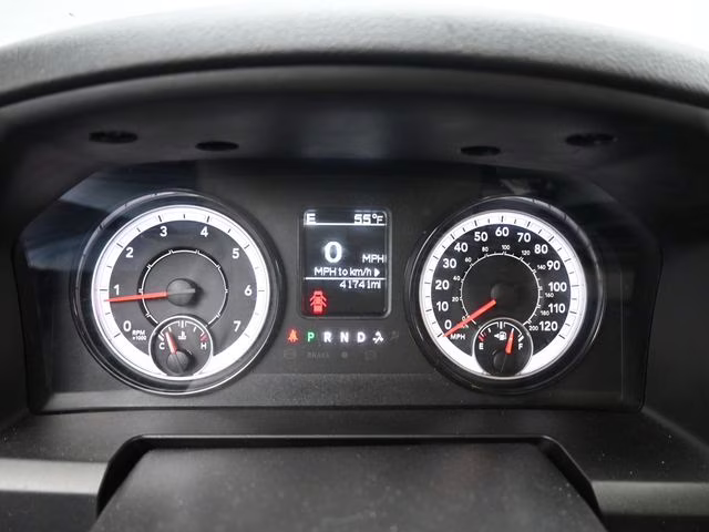 2024 Diamond Black Crystal Pearlcoat Ram 1500 Classic SLT 4X4 Truck