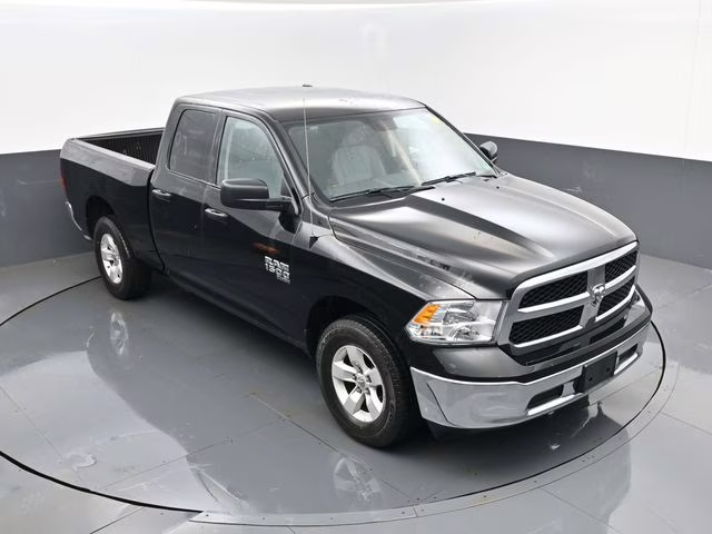 2024 Diamond Black Crystal Pearlcoat Ram 1500 Classic SLT 4X4 Truck