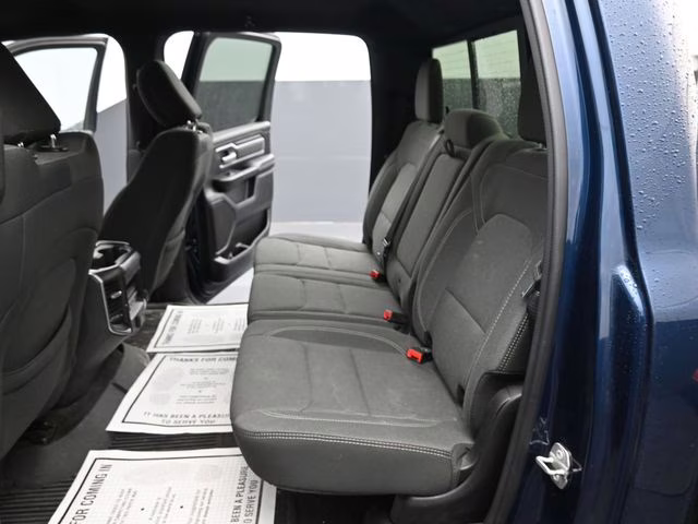 2022 Patriot Blue Pearlcoat Ram 1500 Big Horn/Lone Star 4X4 Truck