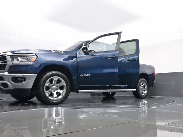 2022 Patriot Blue Pearlcoat Ram 1500 Big Horn/Lone Star 4X4 Truck