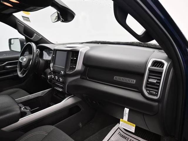 2022 Patriot Blue Pearlcoat Ram 1500 Big Horn/Lone Star 4X4 Truck