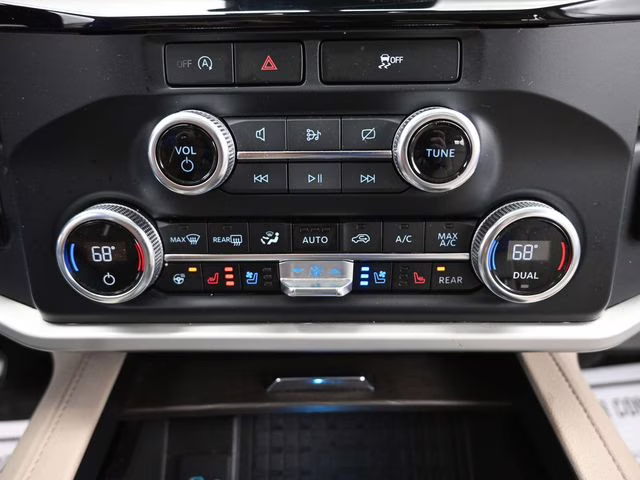 2023 Silver Metallic Ford Expedition Max Limited 4X4 SUV