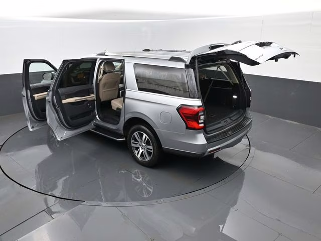 2023 Silver Metallic Ford Expedition Max Limited 4X4 SUV