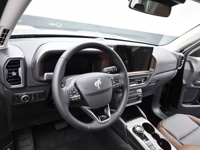 2025 Shadow Black Ford Bronco Sport Outer Banks 4X4 SUV