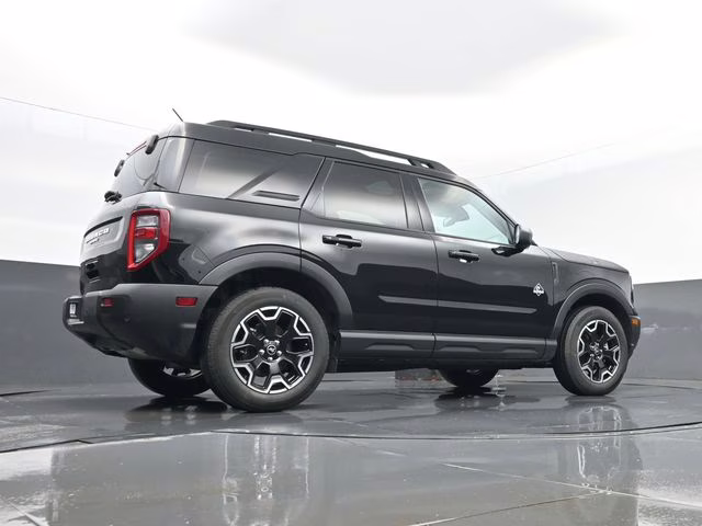 2025 Shadow Black Ford Bronco Sport Outer Banks 4X4 SUV