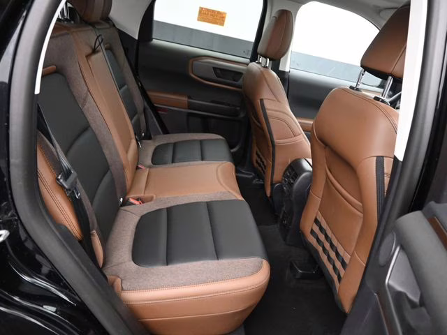 2025 Shadow Black Ford Bronco Sport Outer Banks 4X4 SUV