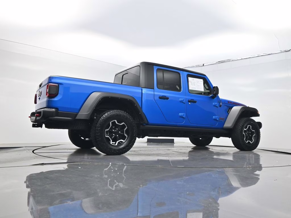 2022 Hydro Blue Pearlcoat Jeep Gladiator Rubicon 4X4 Truck