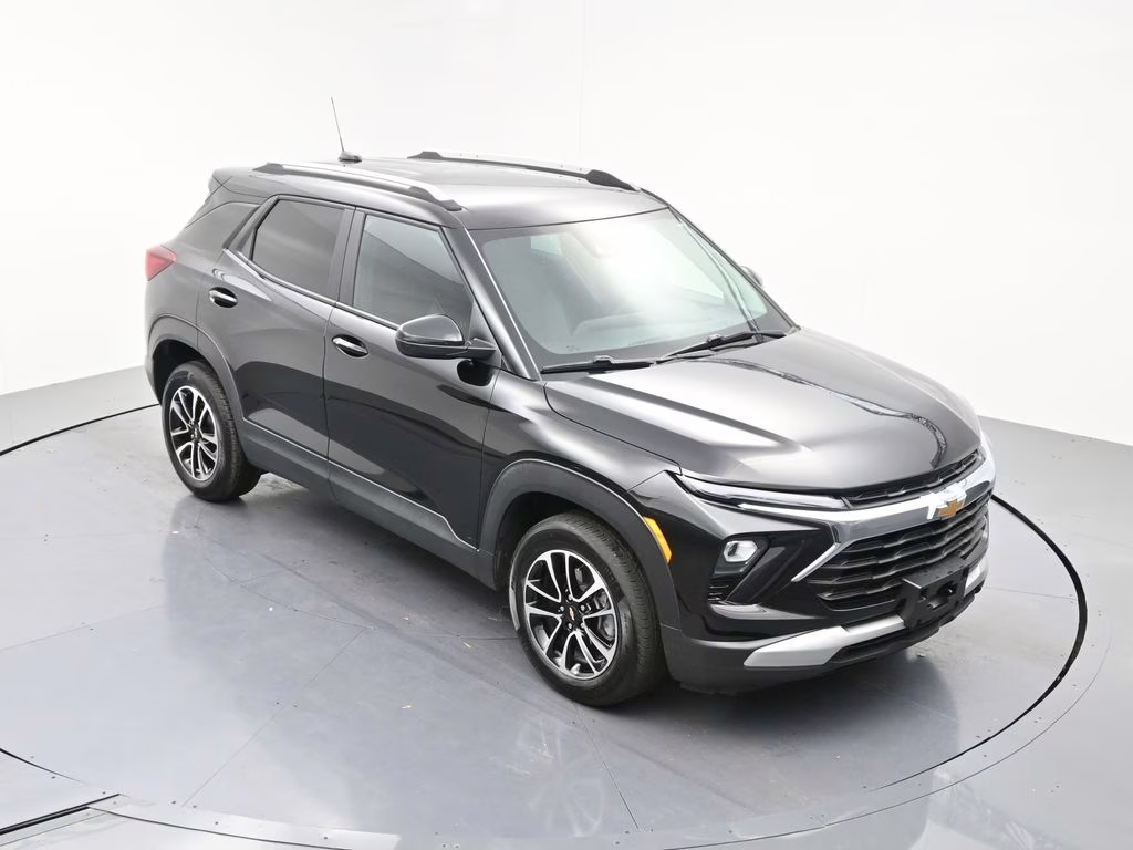 2025 Mosaic Black Metallic Chevrolet Trailblazer LT AWD SUV