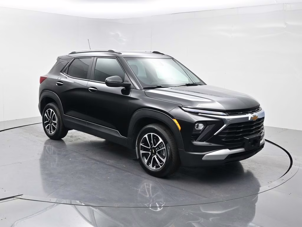 2025 Mosaic Black Metallic Chevrolet Trailblazer LT AWD SUV