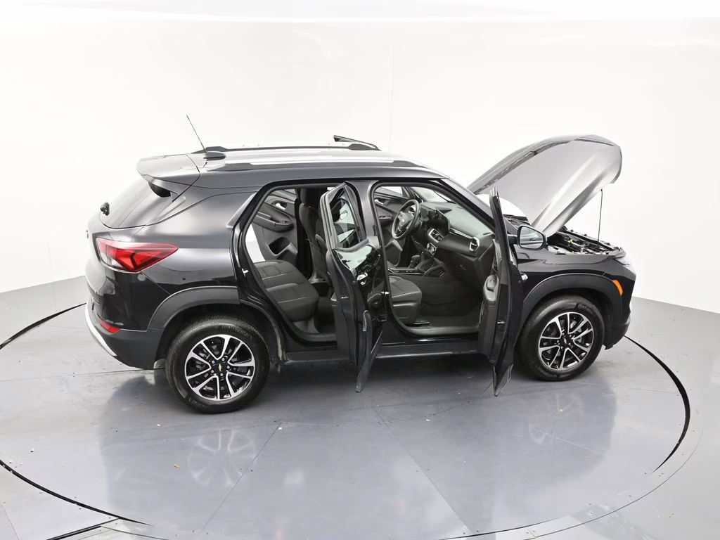 2025 Mosaic Black Metallic Chevrolet Trailblazer LT AWD SUV