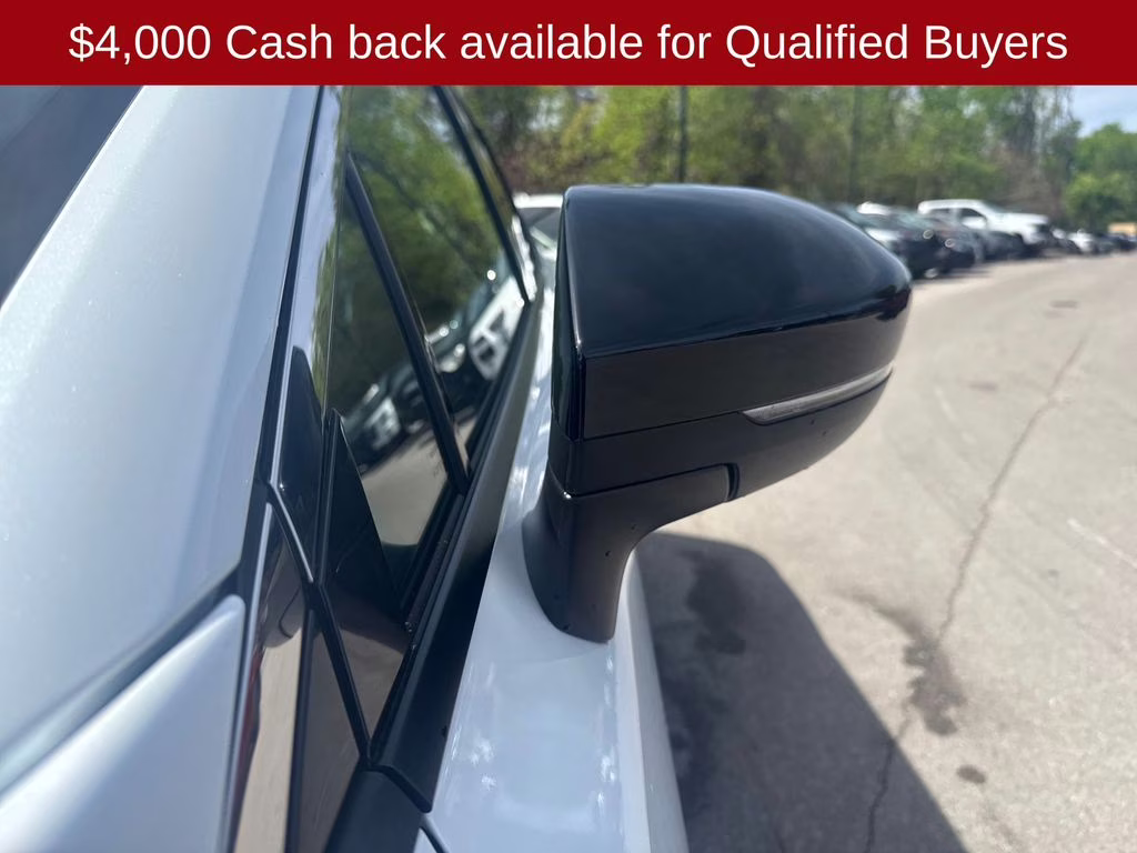 2026 Everest White Pearl Tricoat Nissan Murano SL AWD SUV