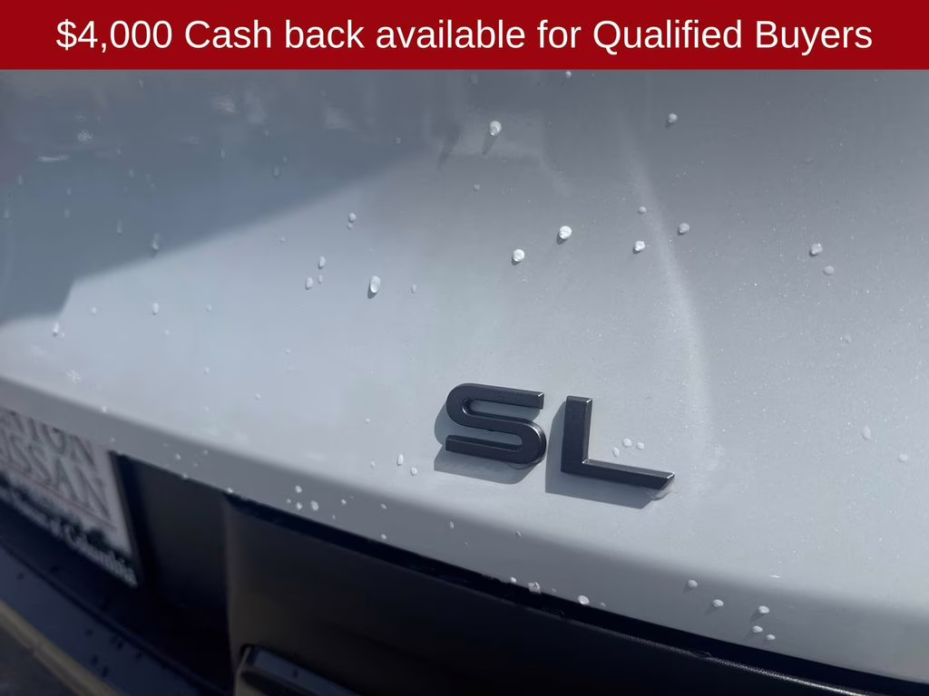 2026 Everest White Pearl Tricoat Nissan Murano SL AWD SUV