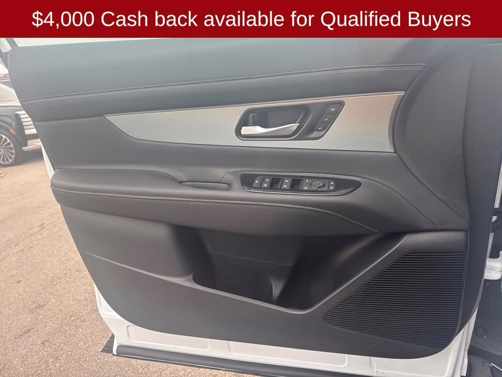 2026 Everest White Pearl Tricoat Nissan Murano SL AWD SUV