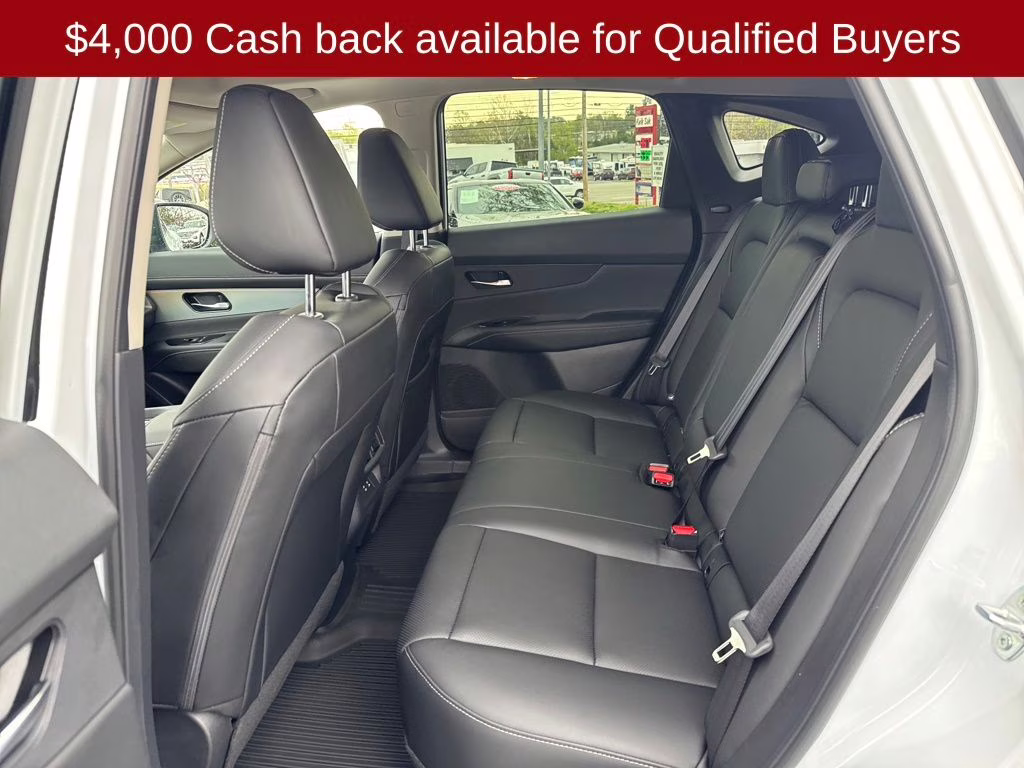 2026 Everest White Pearl Tricoat Nissan Murano SL AWD SUV