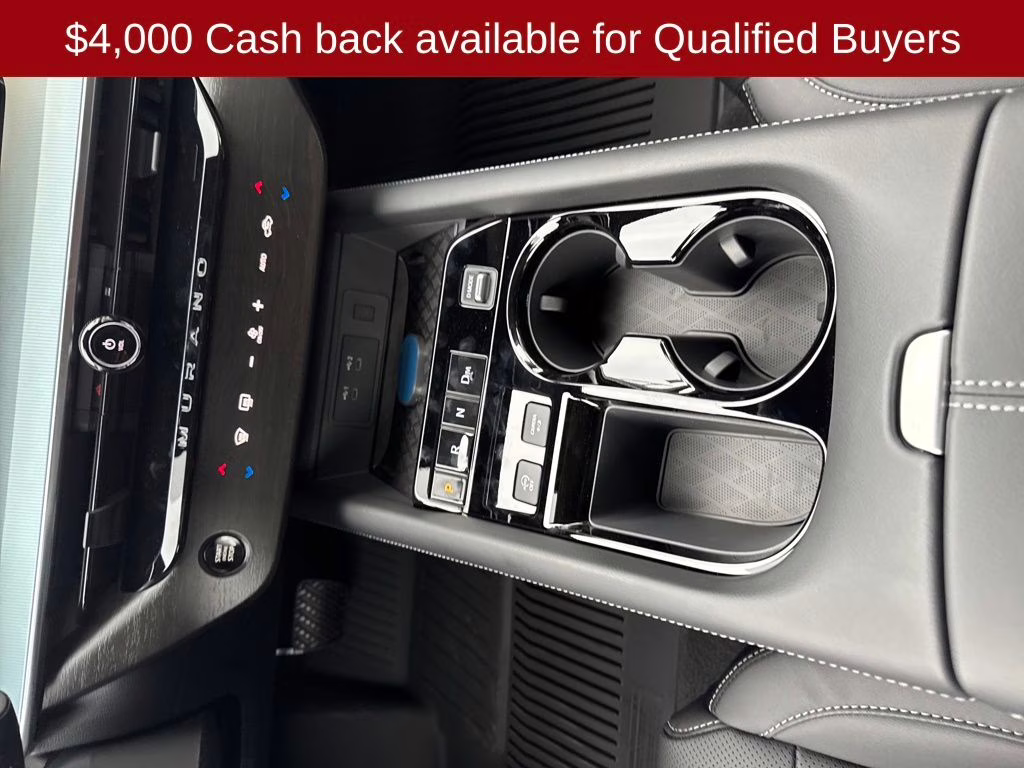 2026 Everest White Pearl Tricoat Nissan Murano SL AWD SUV