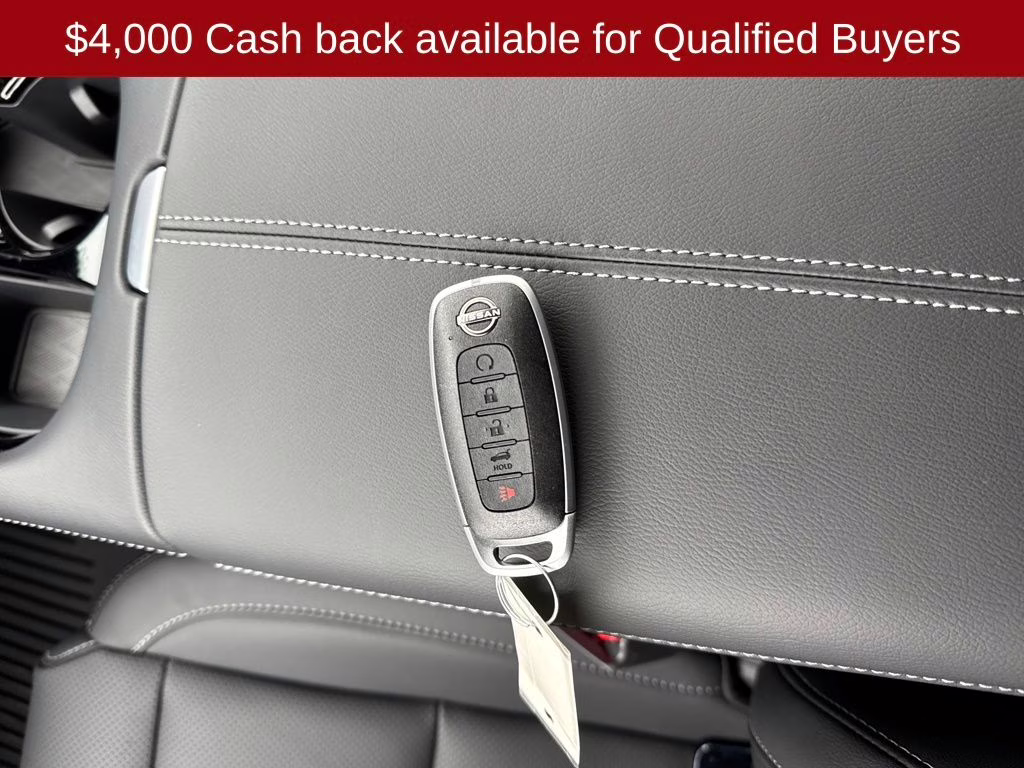 2026 Everest White Pearl Tricoat Nissan Murano SL AWD SUV