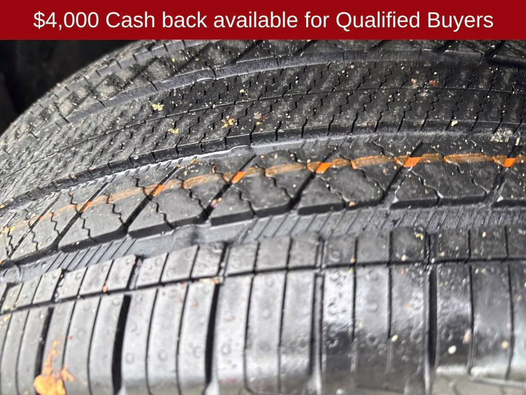 2026 Everest White Pearl Tricoat Nissan Murano SL AWD SUV