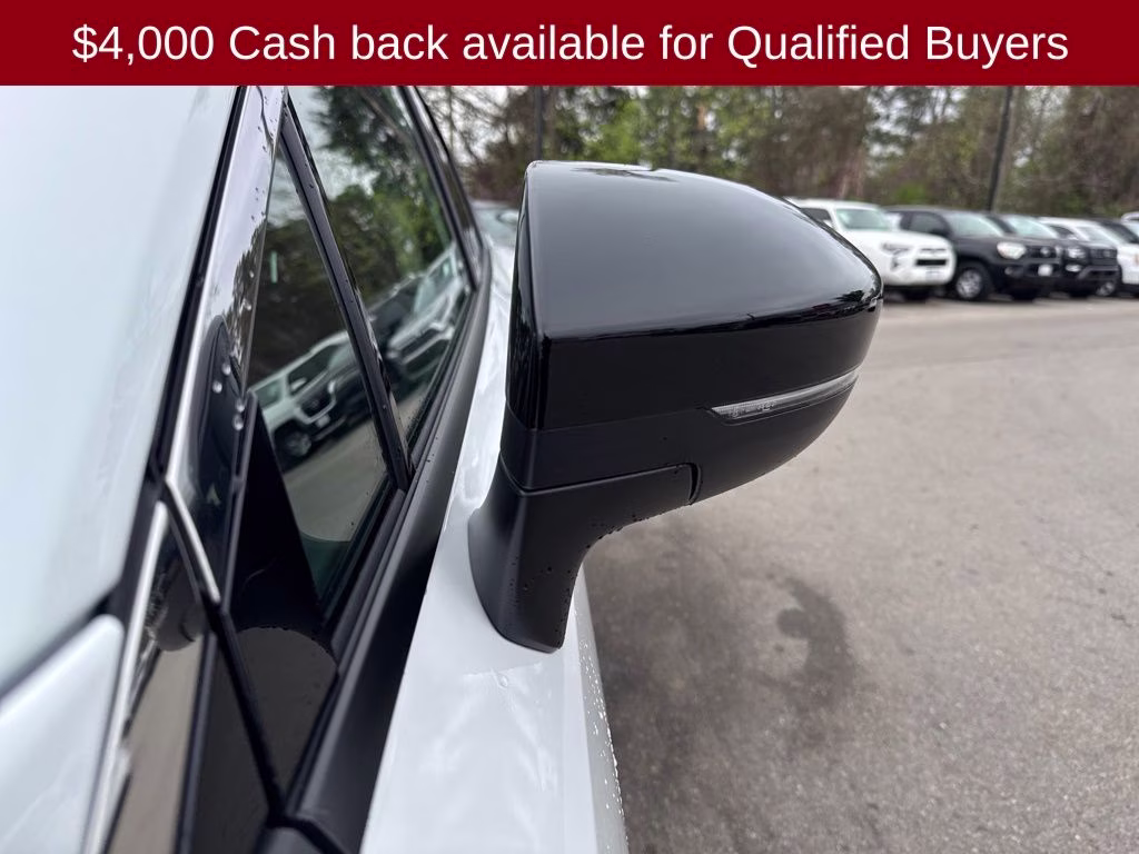 2026 Everest White Pearl Tricoat Nissan Murano SL AWD SUV