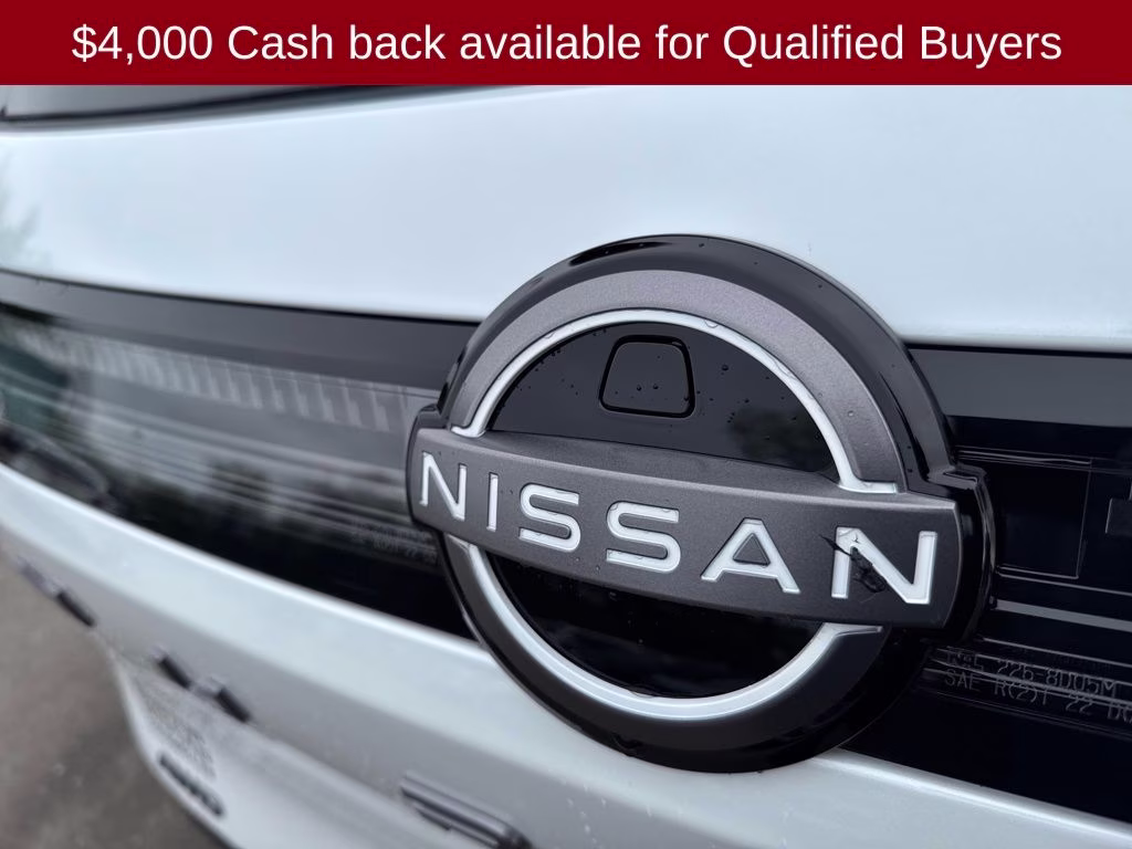 2026 Everest White Pearl Tricoat Nissan Murano SL AWD SUV