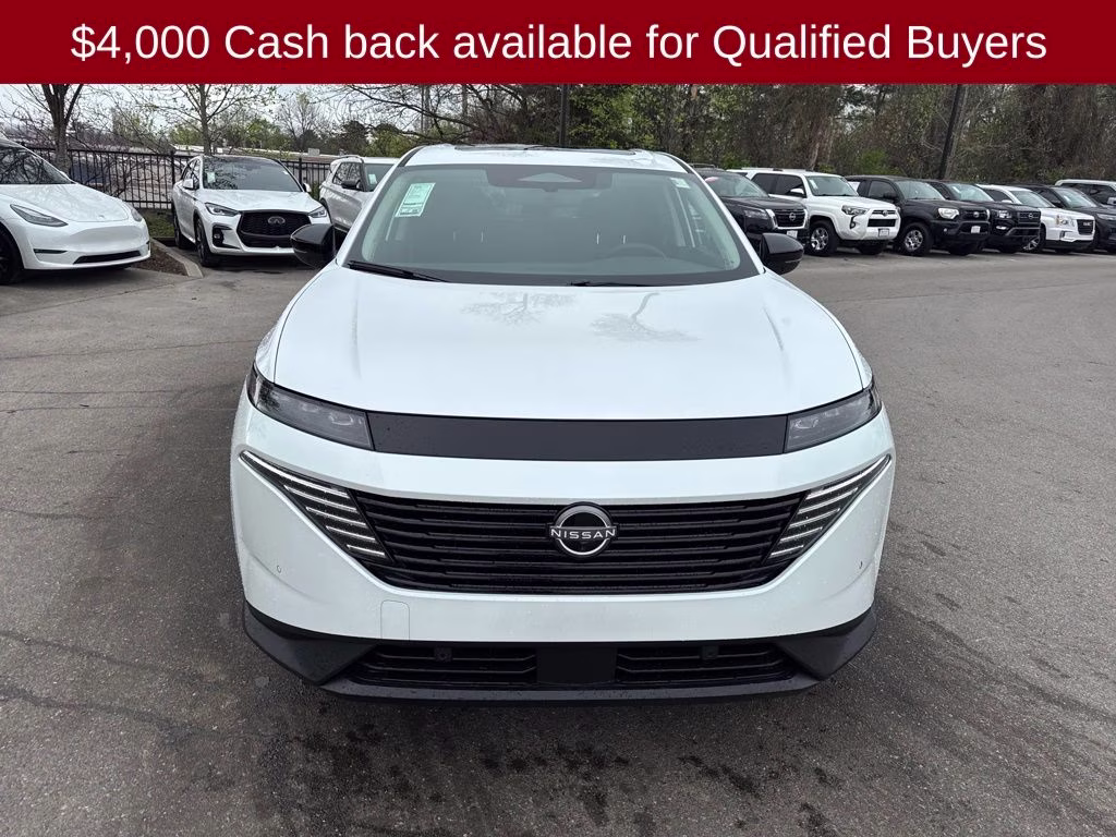 2026 Everest White Pearl Tricoat Nissan Murano SL AWD SUV