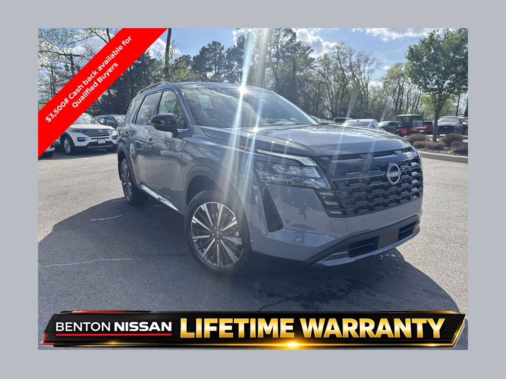 2026 Boulder Gray Pearl Nissan Pathfinder Platinum 4X4 SUV