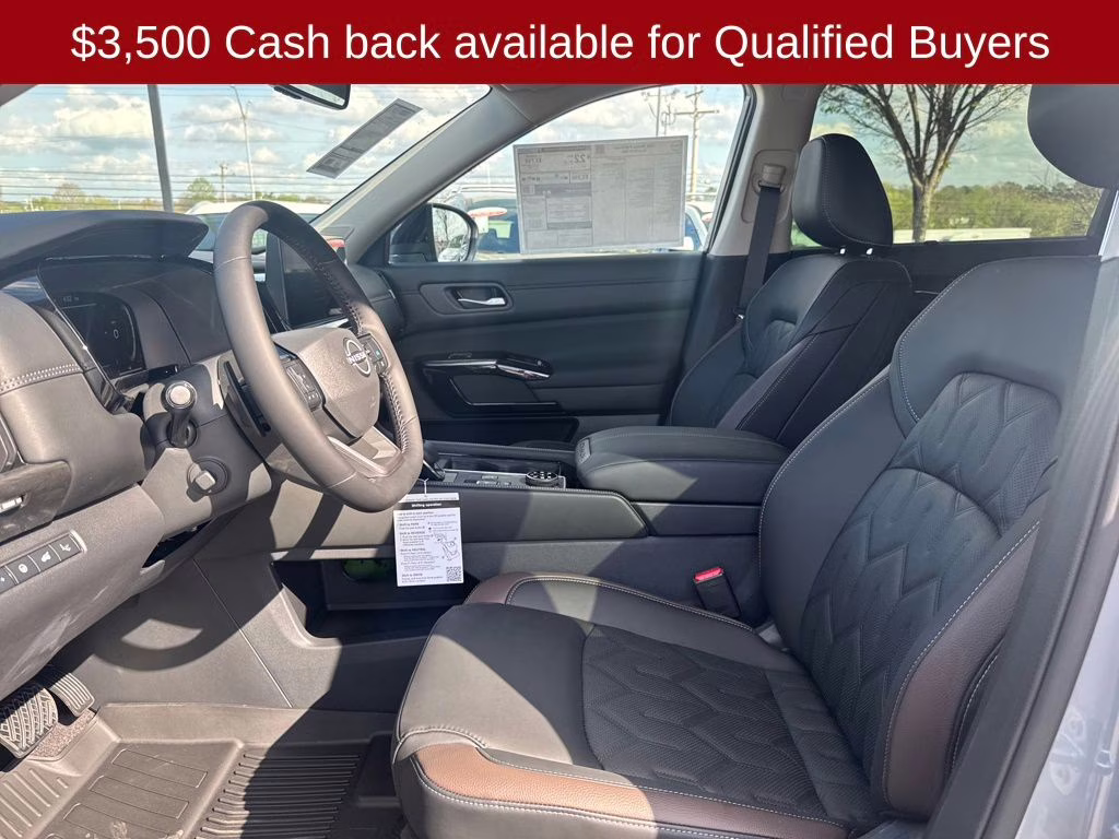 2026 Boulder Gray Pearl Nissan Pathfinder Platinum 4X4 SUV